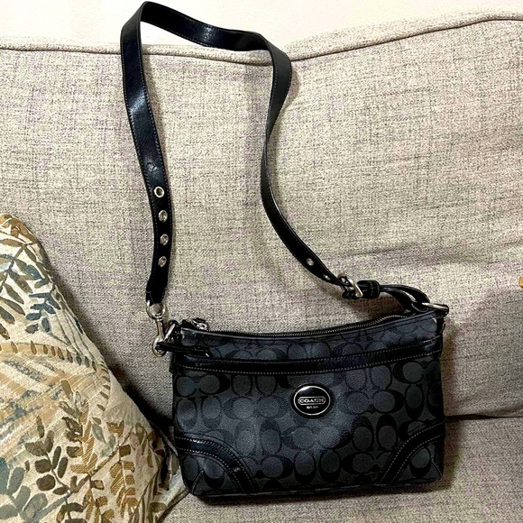 Coach Leather Crossbody, fair condition. Preloved! - Picture 1 of 3